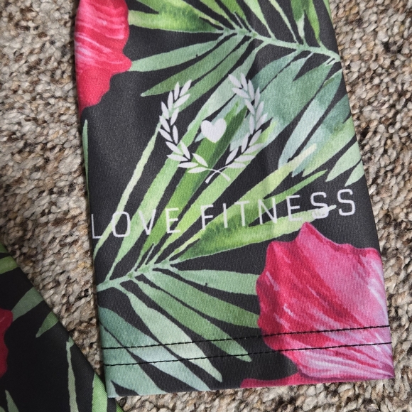 LOWEST PRICE-Aloha Leggings - Picture 5 of 5